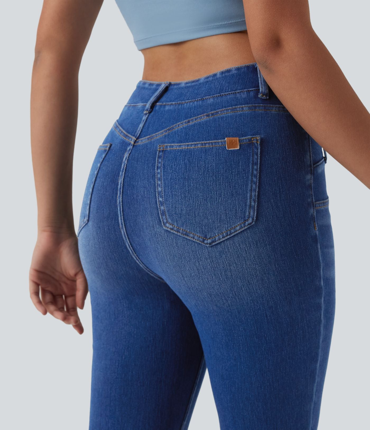 Halara Flex™ Jean 7/8 slim asymétrique taille haute croisée avec poches