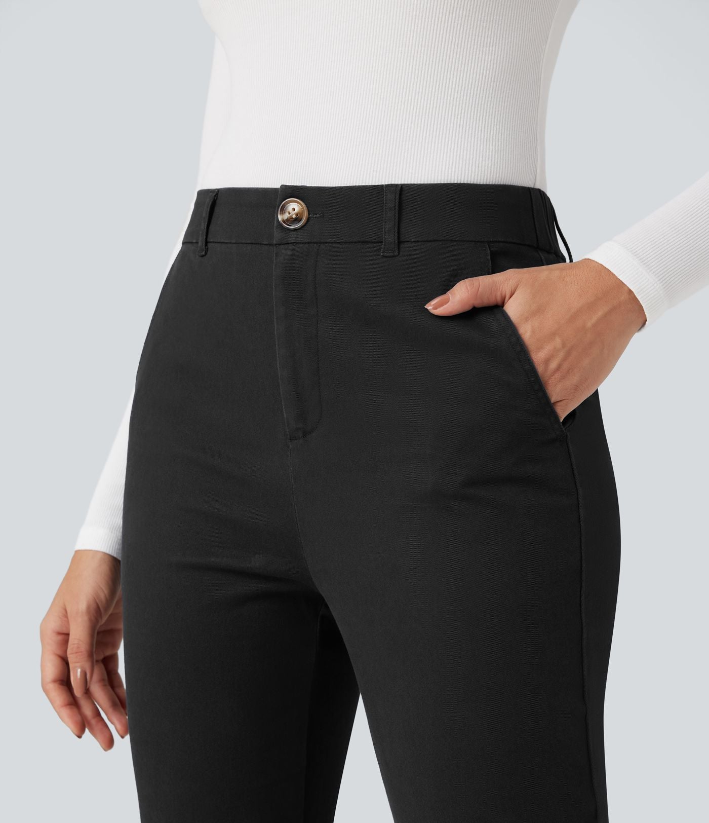 Pantalon coton 7/8 coupe ajustée taille mi-haute avec poches