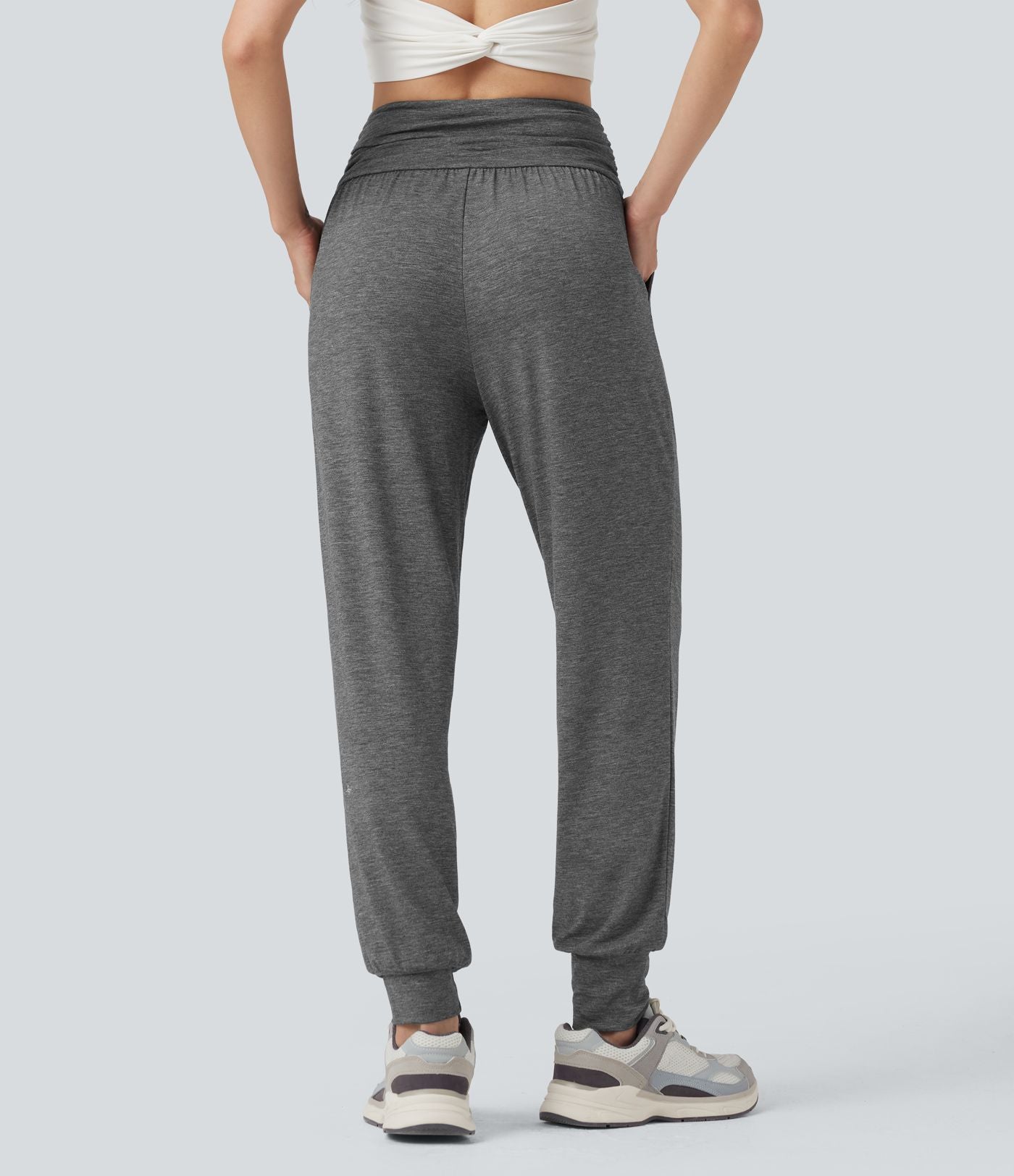Jogging taille haute froncé chiné avec poches