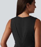Robe décontractée moulante mi-longue col cheminée sans manches avec fermeture éclair invisible froncée et fente