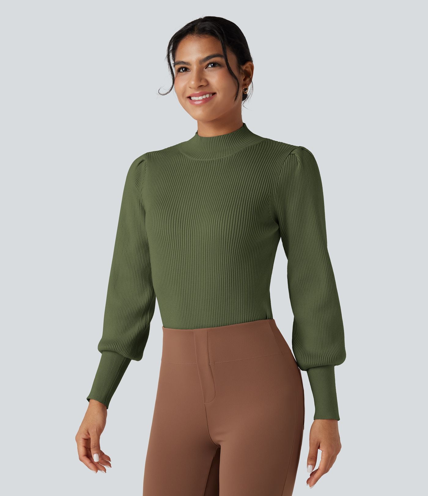 Pull col montant manches bouffantes longues