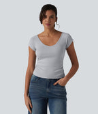 T-shirt col V manches courtes avec fronces