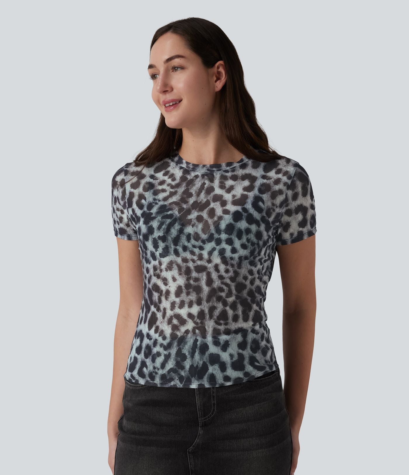 T-shirt décontracté col rond manches courtes imprimé léopard