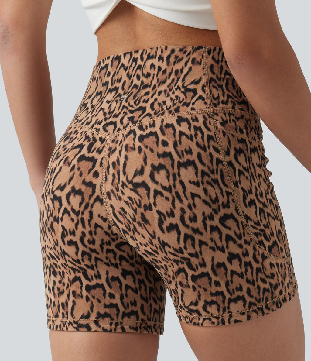 Short cycliste d'entraînement Halara UltraSculpt™ taille haute gainant imprimé léopard 12,5 cm avec poches
