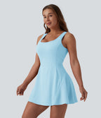 Robe de sport mini 2-en-1 SoftlyZero™ Airy col U poches effet frais InstantCool danse bonnets E-G, accès facile Easy Peasy