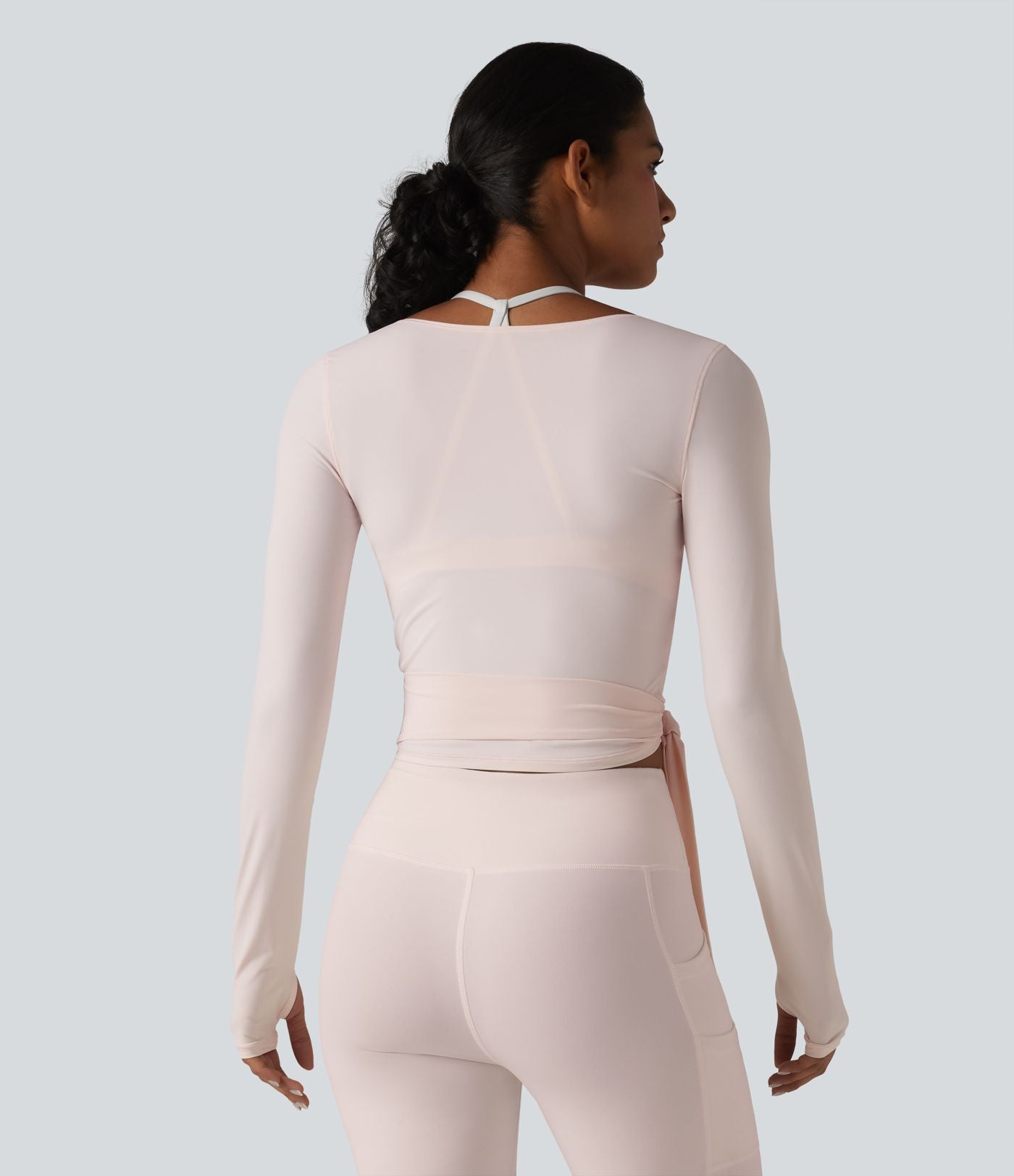 Haut de yoga à manches longues et bretelles croisées, toucher doux, protection solaire UPF50+
