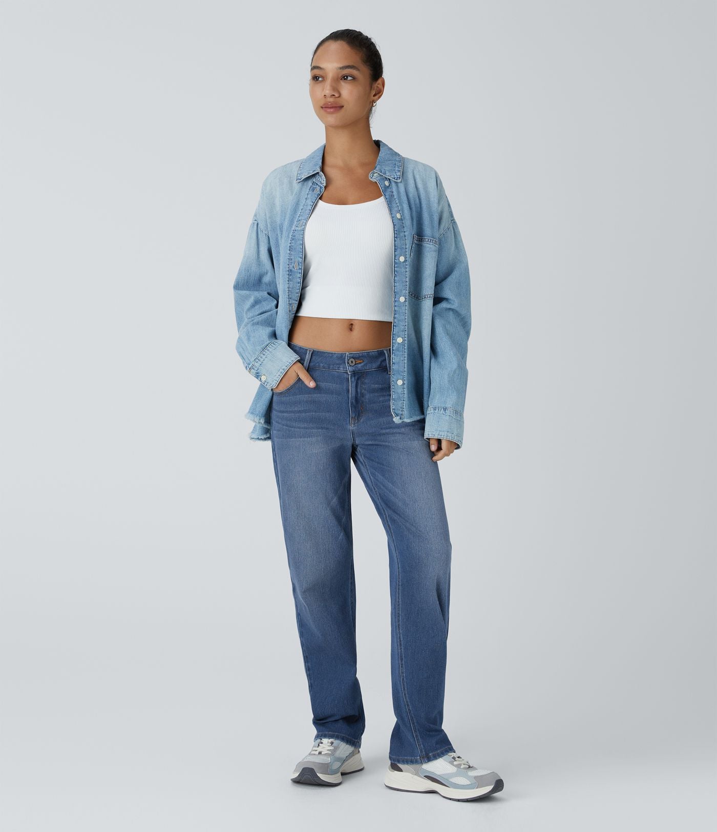 Jean décontracté Halara Flex™ taille basse à jambes droites avec bouton, fermeture éclair, multiples poches, effet délavé en maille extensible