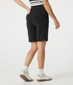 Bermuda casual taille haute en lin stretch avec ourlets retroussés et poches