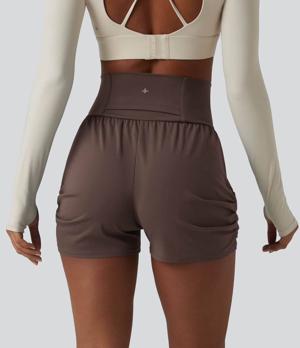 Short de yoga SoftlyZero™ Airy taille haute froncé effet frais InstantCool 7,5 cm avec poches