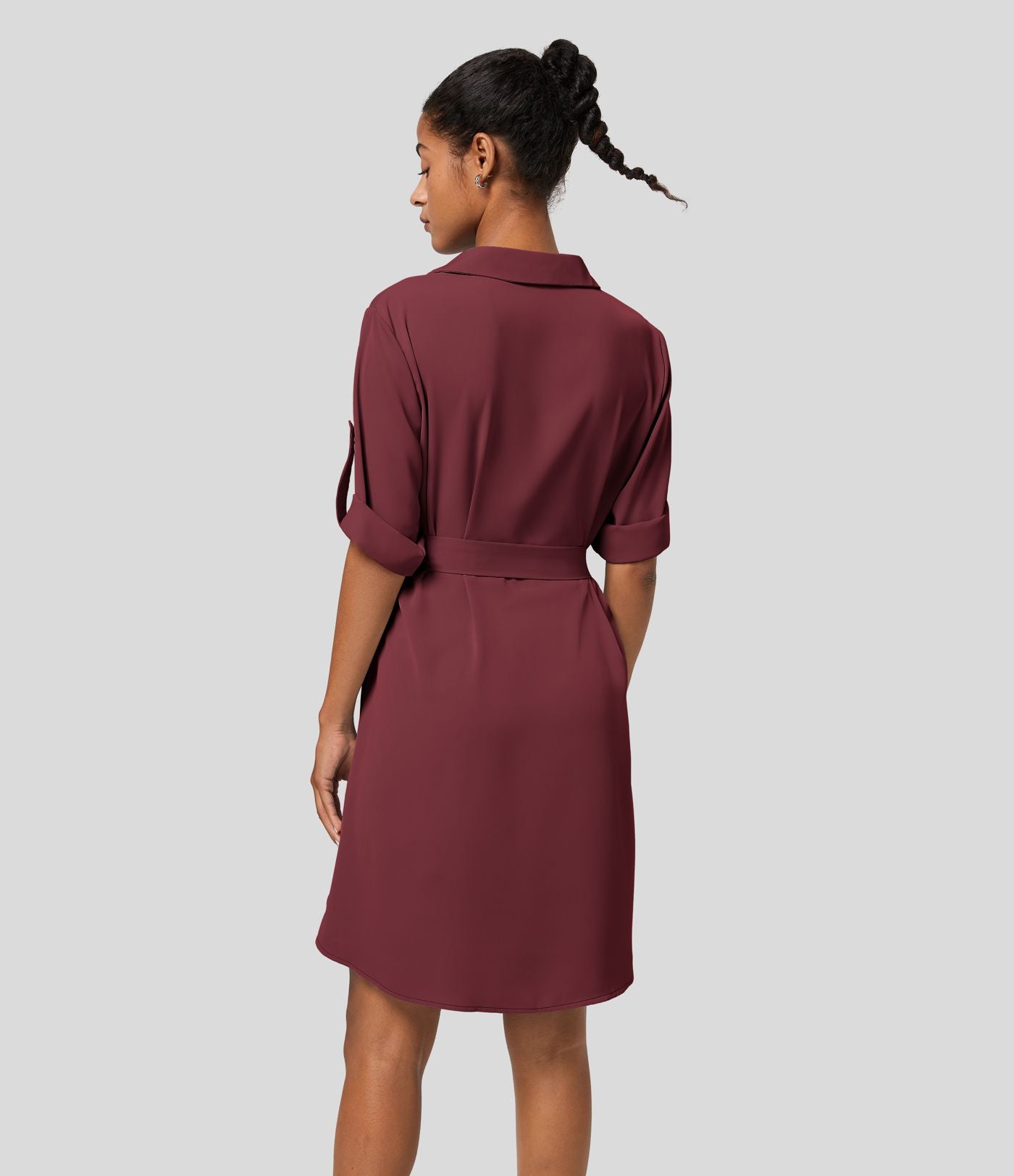 Robe-chemise décontractée à col, manches retroussables et ceinture