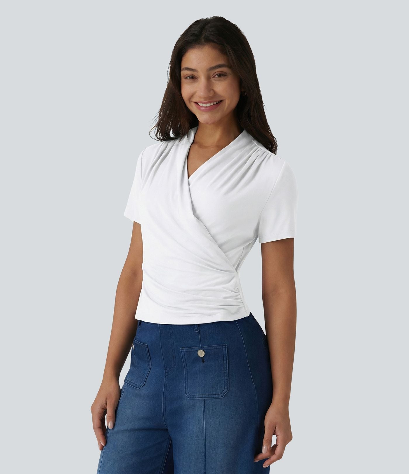 Blouse col V manches courtes pour le bureau