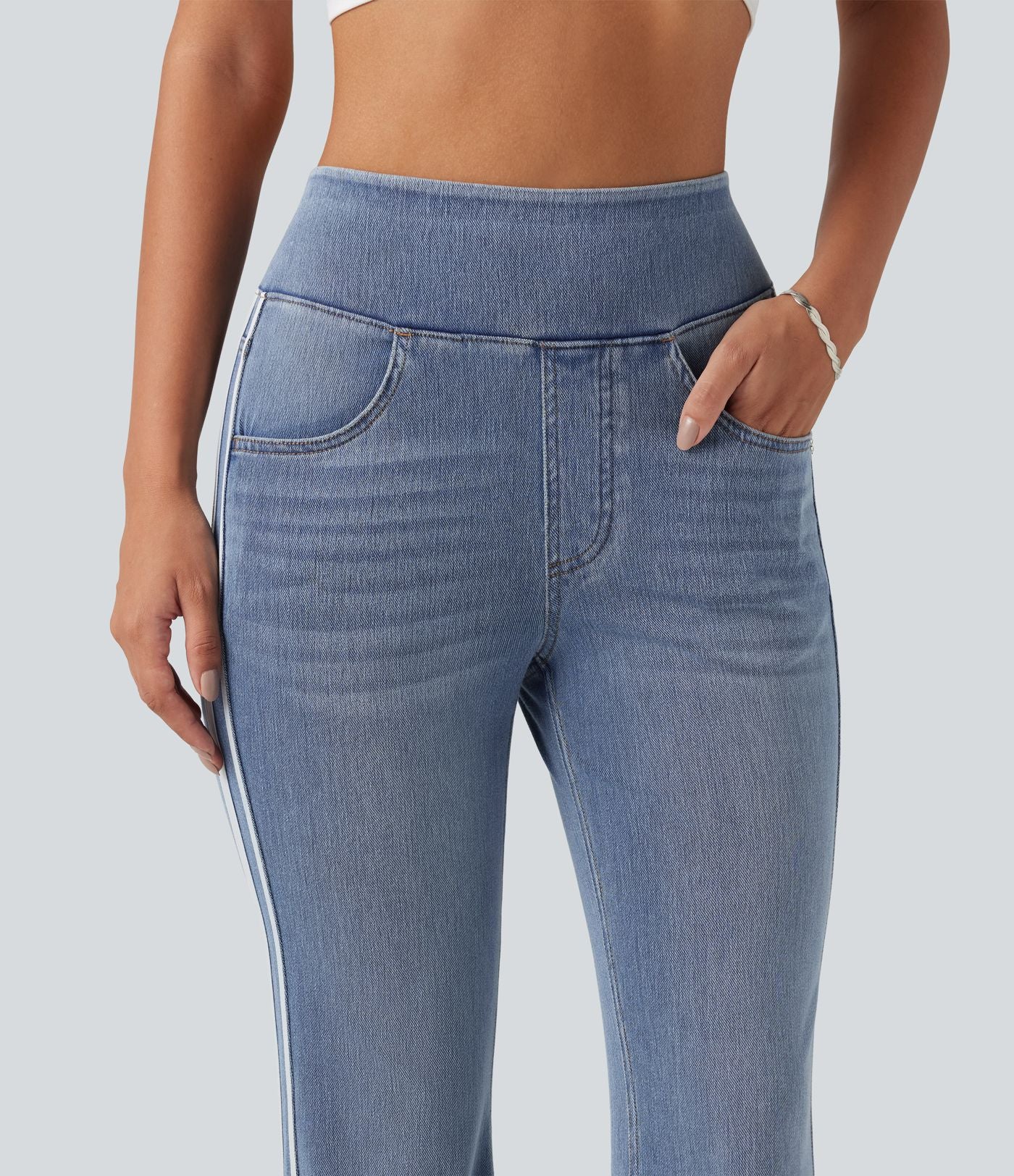 Jean flare Halara Flex™ taille haute délavé à rayures avec poches
