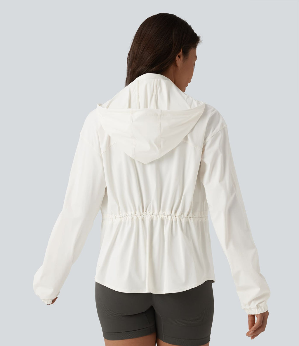 Veste de sport déperlante à capuche amovible avec cordon de serrage et poches zippées