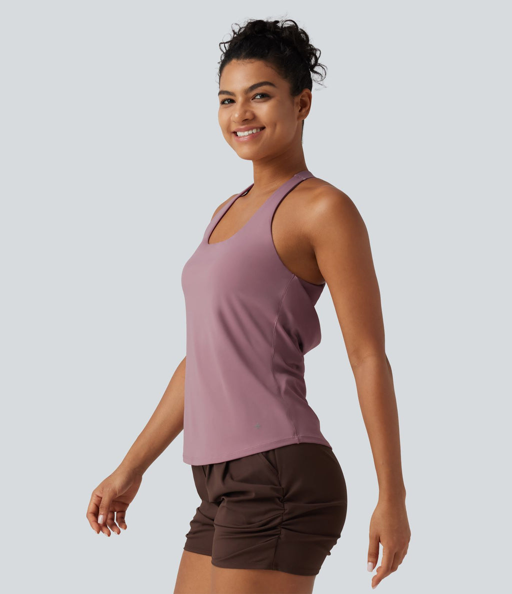 Débardeur de yoga à encolure U, toucher frais, séchage rapide, coussinets amovibles et protection solaire UPF 50+