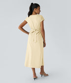 Breezeful™ Robe Mi-Longue Col en V Manches Courtes Poche Latérale Nouée au Dos Séchage Rapide