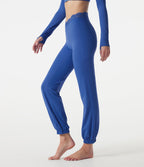 Jogging de danse coupe ballon taille haute SoftlyZero™ avec dentelle contrastée, poches et protection solaire UPF50+