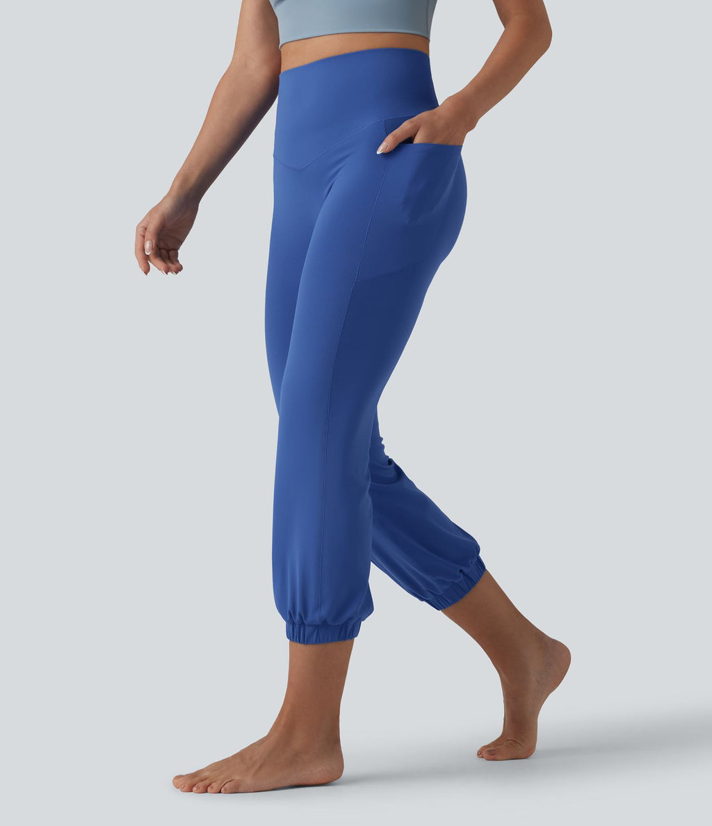 Jogging court SoftlyZero™ taille haute ventre plat coupe ballon avec poches