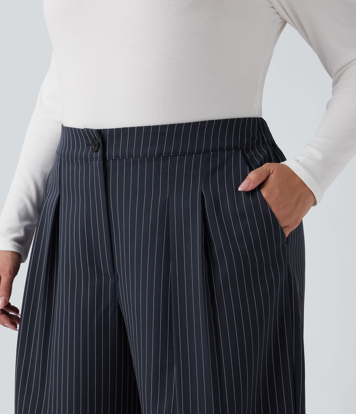 Pantalon tailleur large grande taille taille haute à rayures avec poches