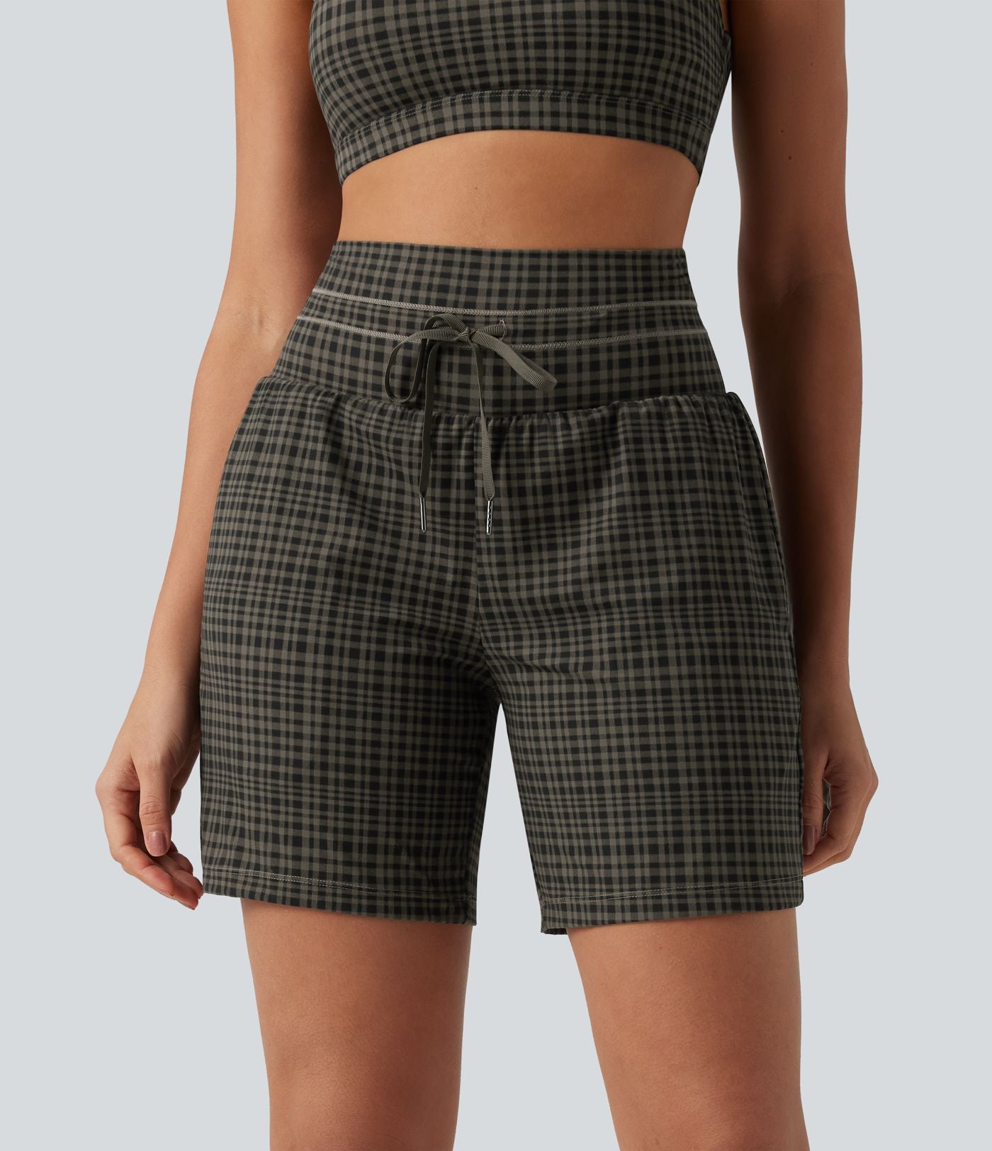 Short de yoga 2-en-1 ultra taille haute UltraSculpt™ à carreaux et cordon de serrage 17,5 cm avec poches