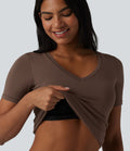 Halara T-shirt décontracté en jersey de coton col V manches courtes avec soutien-gorge intégré bonnets B-DD