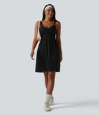 OneForm Seamless Flow Robe casual mini froncée sans couture à décolleté plongeant en V sans manches avec brassière intégrée