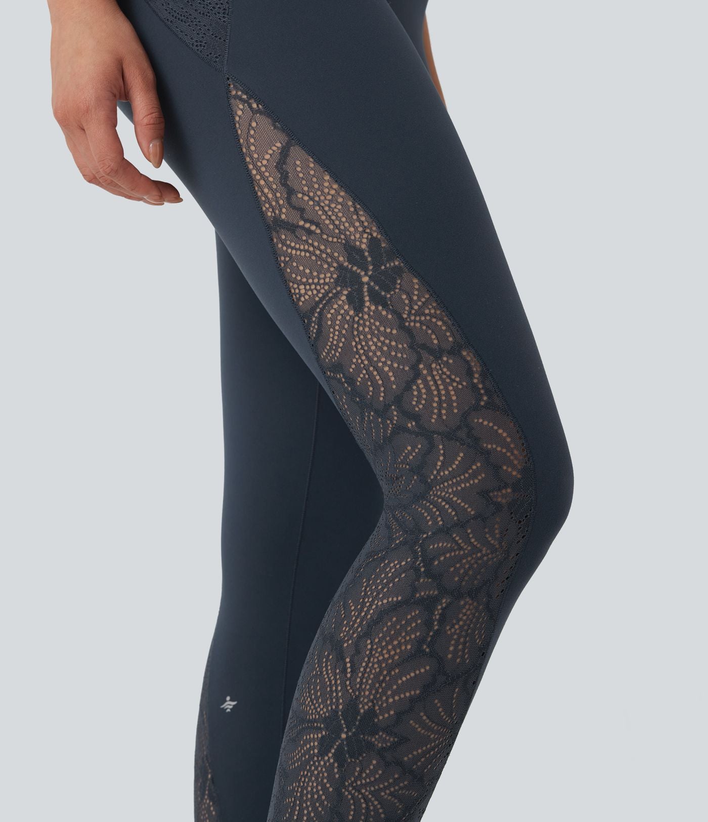 Legging d'entraînement gainant taille haute avec détails dentelle contrastée et poches Halara UltraSculpt™