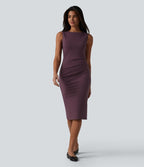 Robe fourreau midi sans manches col bateau pour le bureau