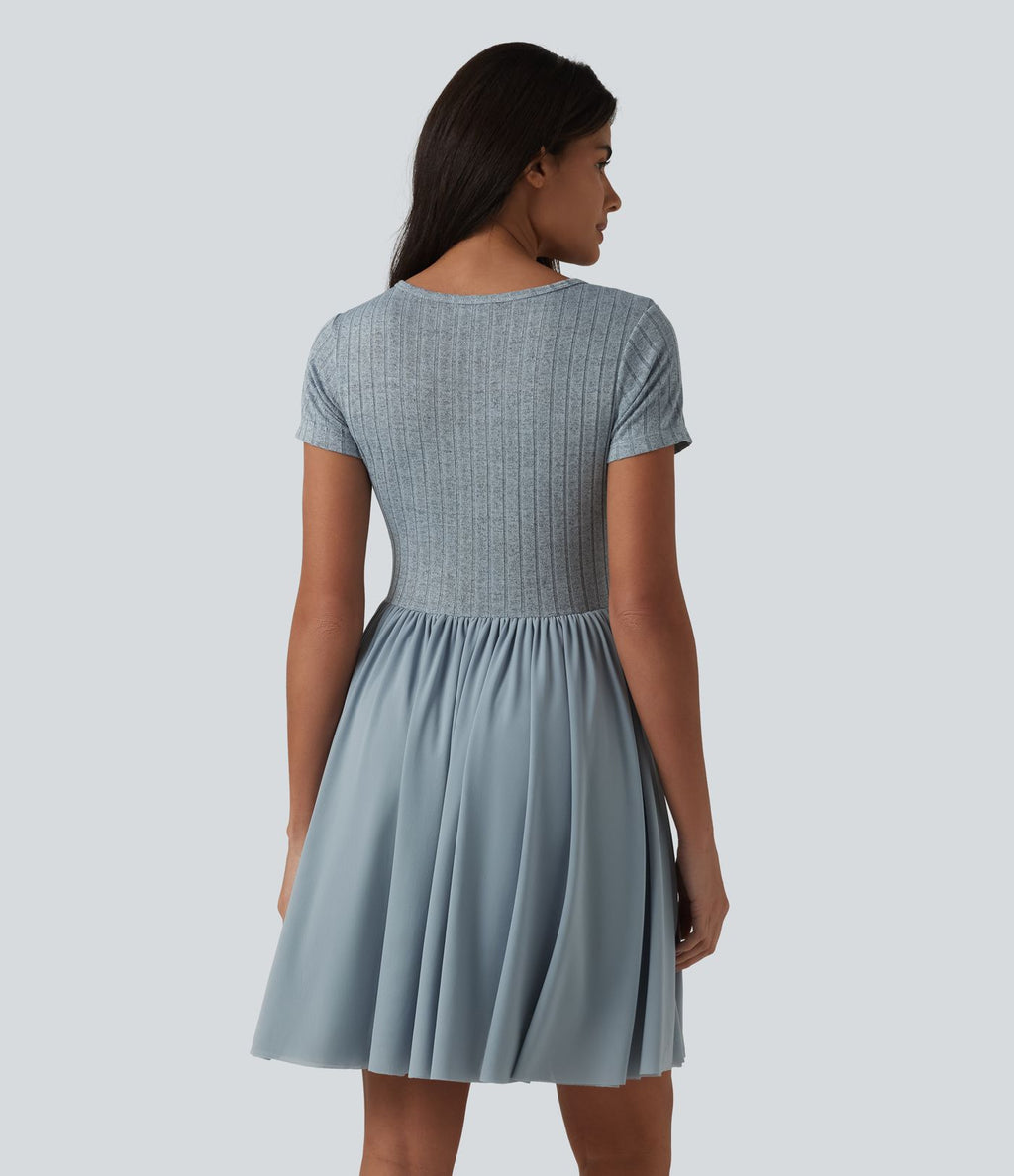Robe casual mini fluide col rond à manches courtes avec mesh contrasté