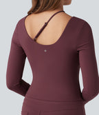 Haut de yoga SoftlyZero™ Plush push-up asymétrique à manches longues