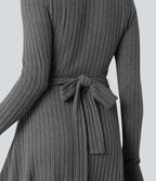 Robe côtelée ceinturée col rond manches longues avec poches