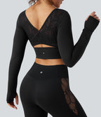 Haut de sport yoga court push-up à manches longues avec passants pouces et dentelle contrastée - UPF50+ SoftlyZero™
