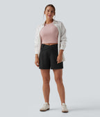 Short ample tailleur mi-taille asymétrique en tissu gaufré 12,5 cm avec poches