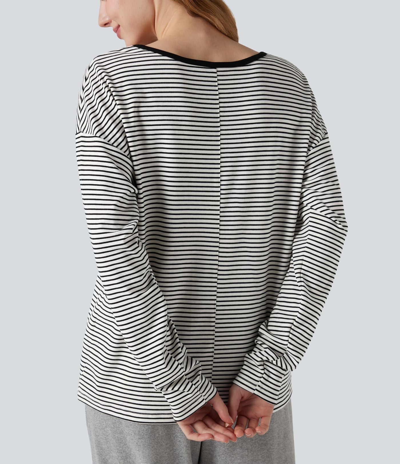 T-shirt rayé col V manches longues