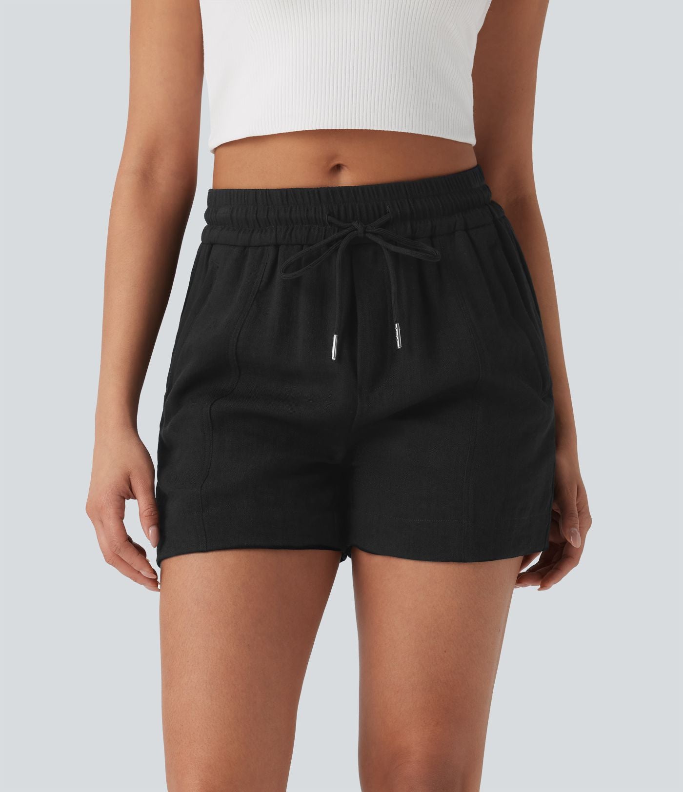 Short tailleur taille moyenne avec cordon de serrage et poches zippées latérales