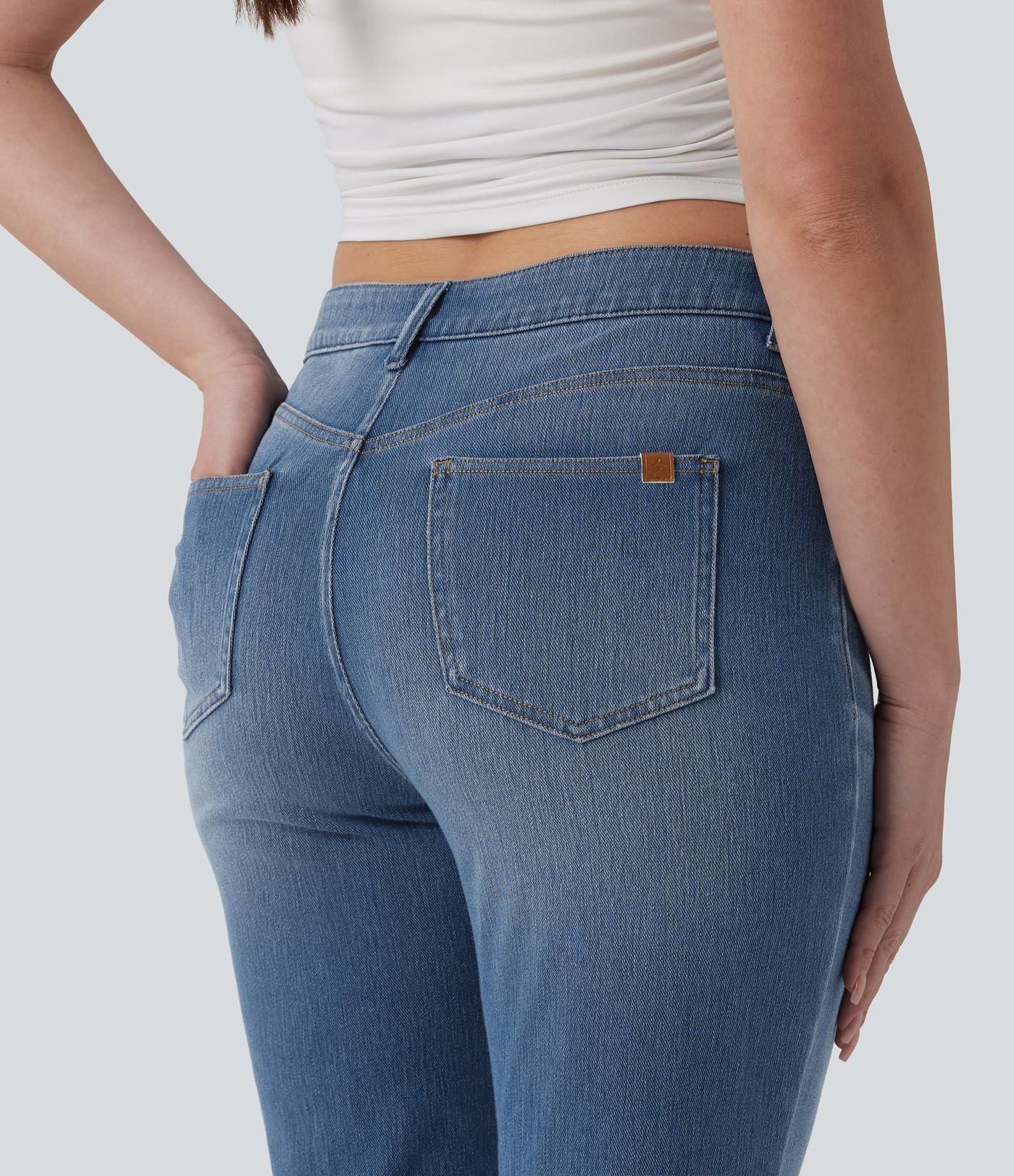 Halara Flex™ Jean évasé asymétrique taille haute avec poches