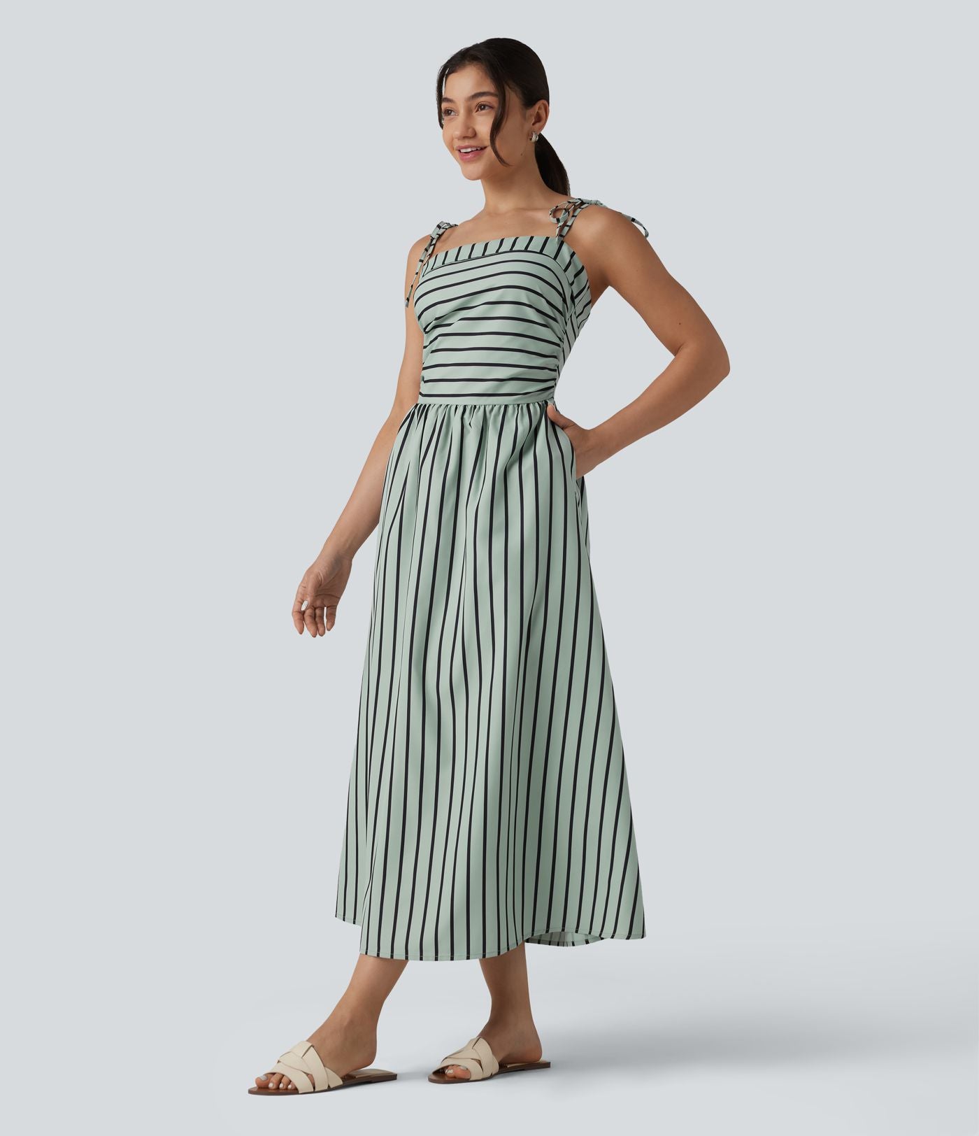 Robe midi rayée bretelles fines avec laçage et poches