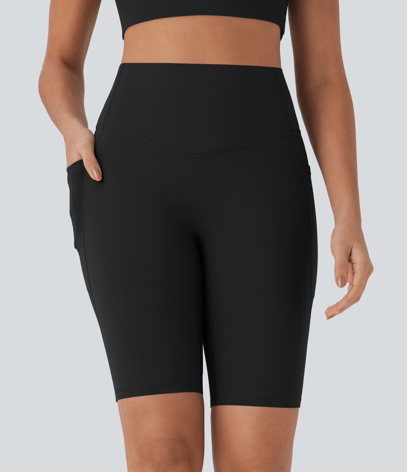 Short cycliste 22,8 cm d'entraînement gainant taille haute avec poches Halara UltraSculpt™