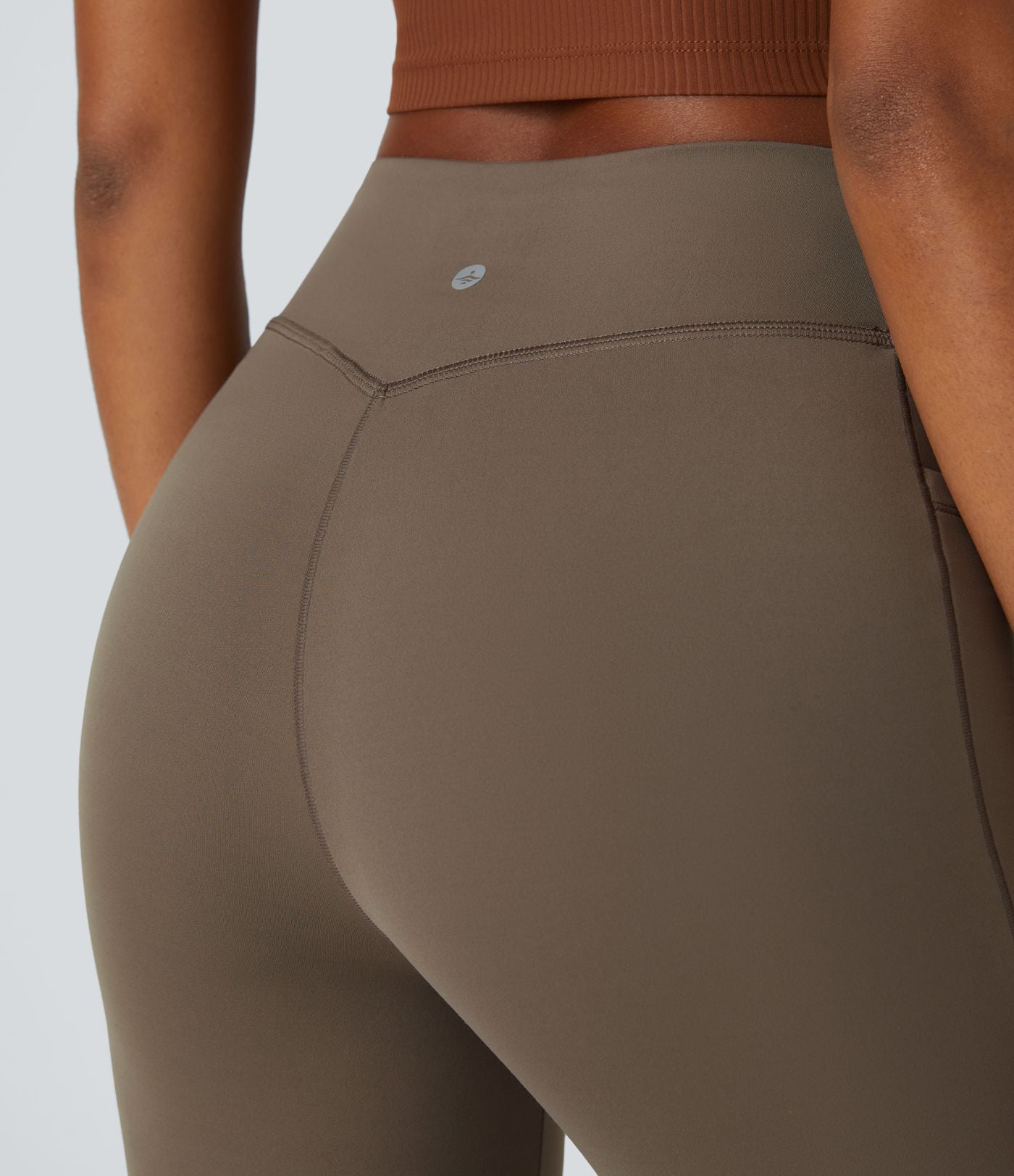 Pantalon évasé pleine longueur de course gainant taille mi-haute avec poches Halara UltraSculpt™