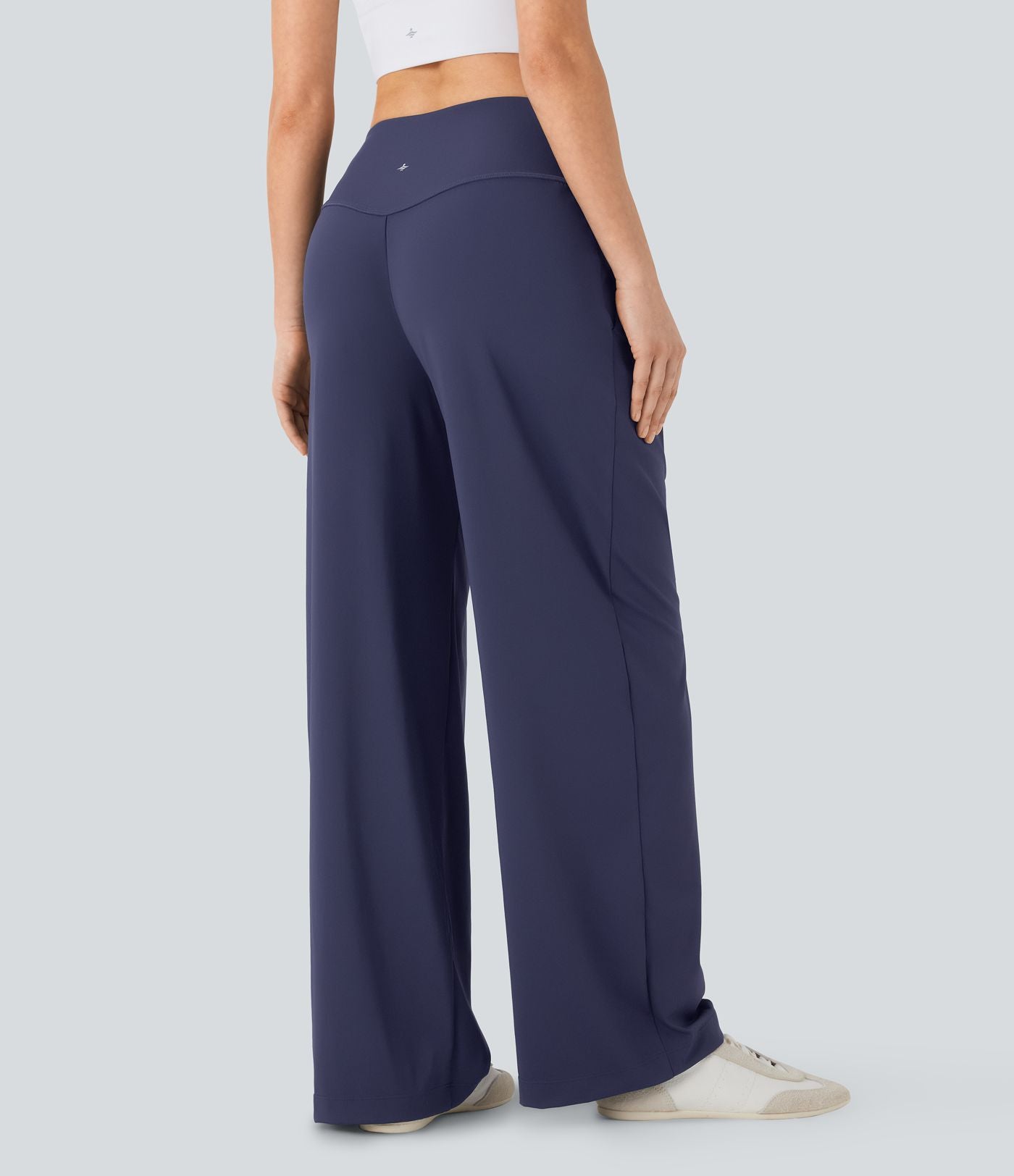 Pantalon de yoga droit gainant taille haute à séchage rapide avec poches SoftlyZero™
