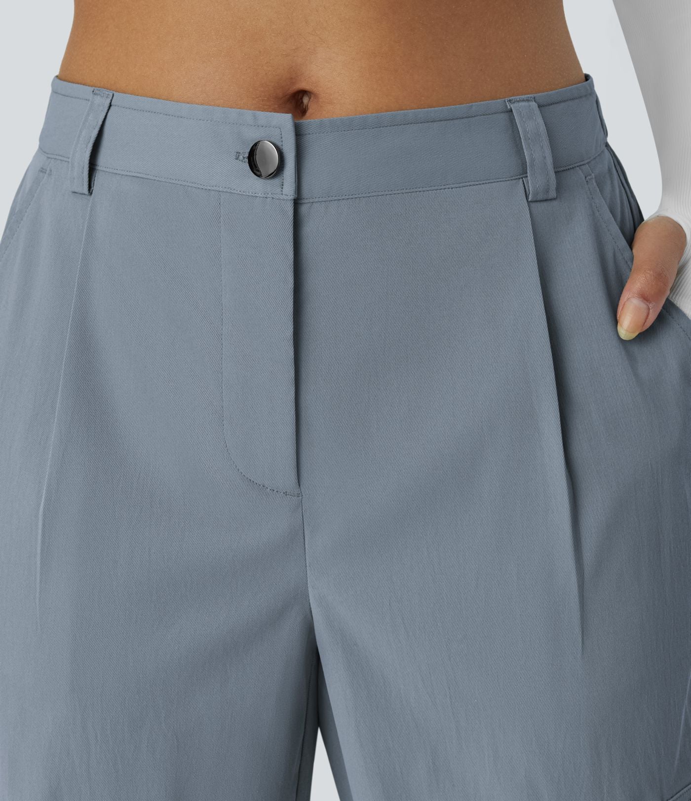 Jogging cargo décontracté taille moyenne à bouton, fermeture éclair, plis et poches multiples