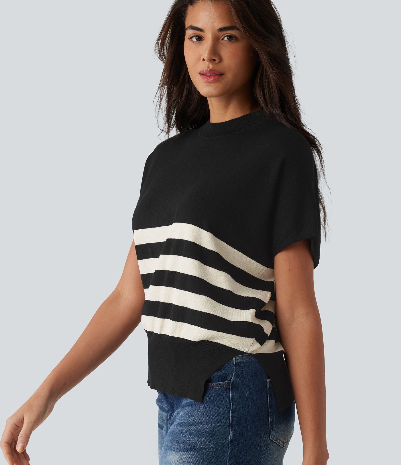 Pull casual col rond manches courtes à rayures
