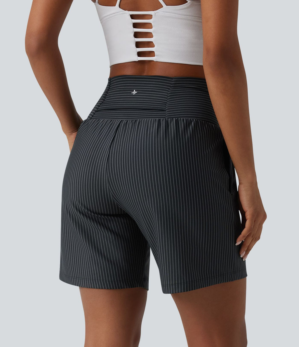 Short yoga 2-en-1 à rayures taille super haute 17,5 cm avec poches