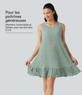 Robe mini sans manches à encolure arrondie avec ourlet à volants, coussinets amovibles et bonnets E à G