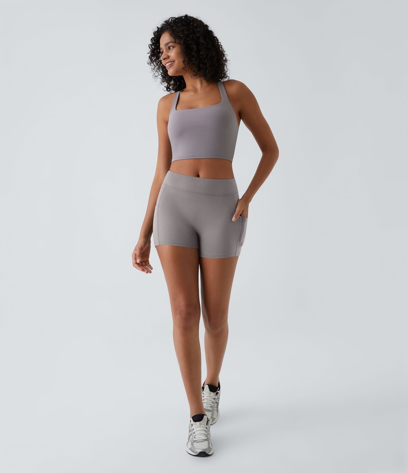 Short de yoga SoftlyZero™ Airy 8,8 cm taille haute poches latérales uni effet frais InstantCool