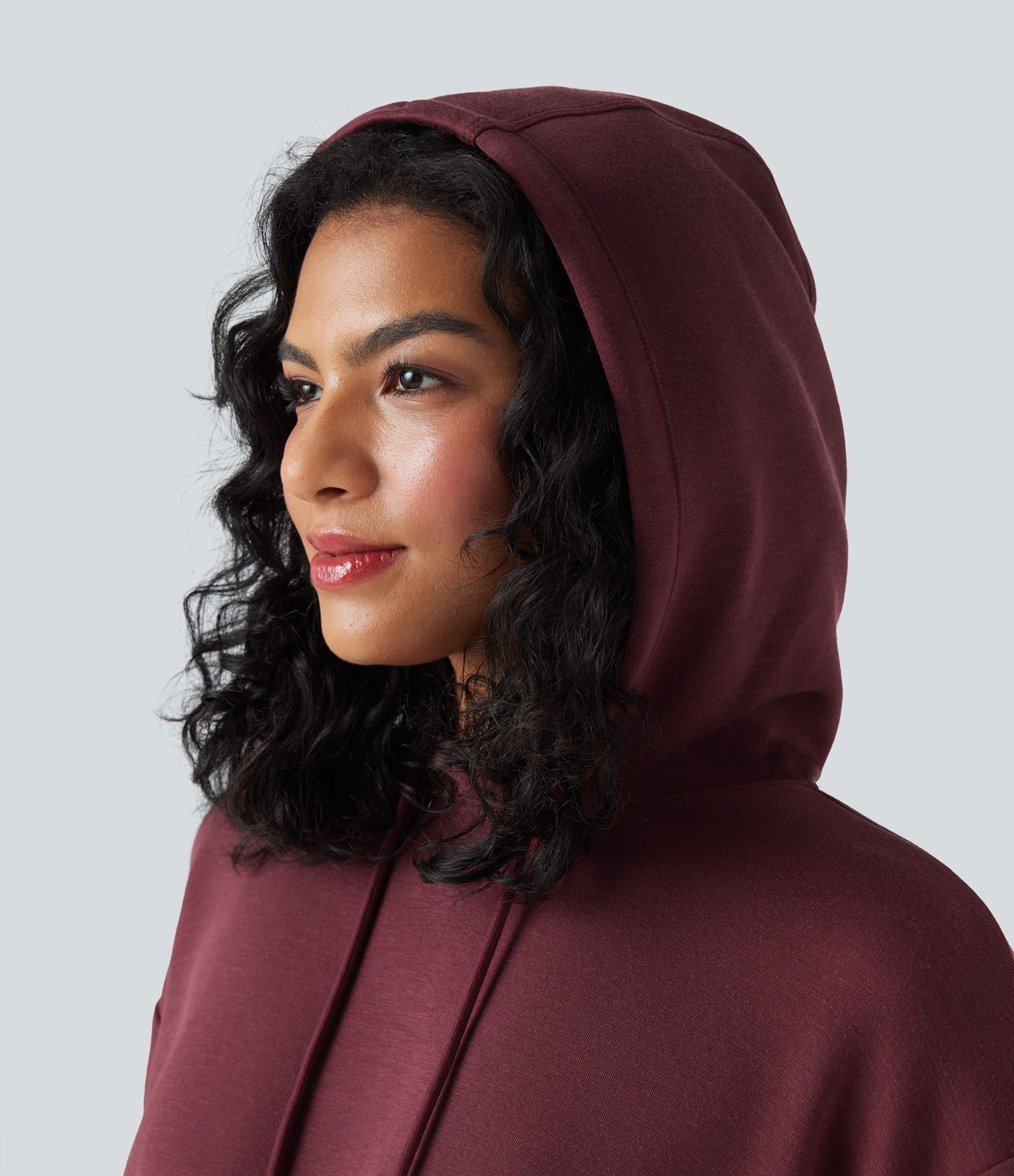 Robe décontractée SpacerTek™ mini à manches longues, effet froncé avec capuche