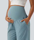Pantalon corsaire de grossesse super taille haute en Breezeful™ à ourlet incurvé et séchage rapide avec poches