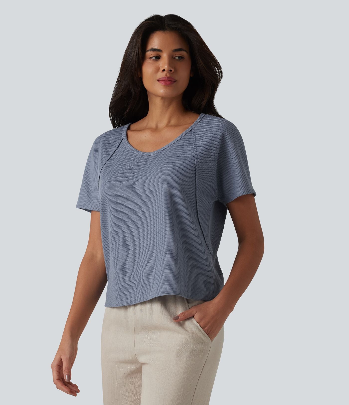 T-shirt casual en tissu gaufré à encolure cœur et manches courtes