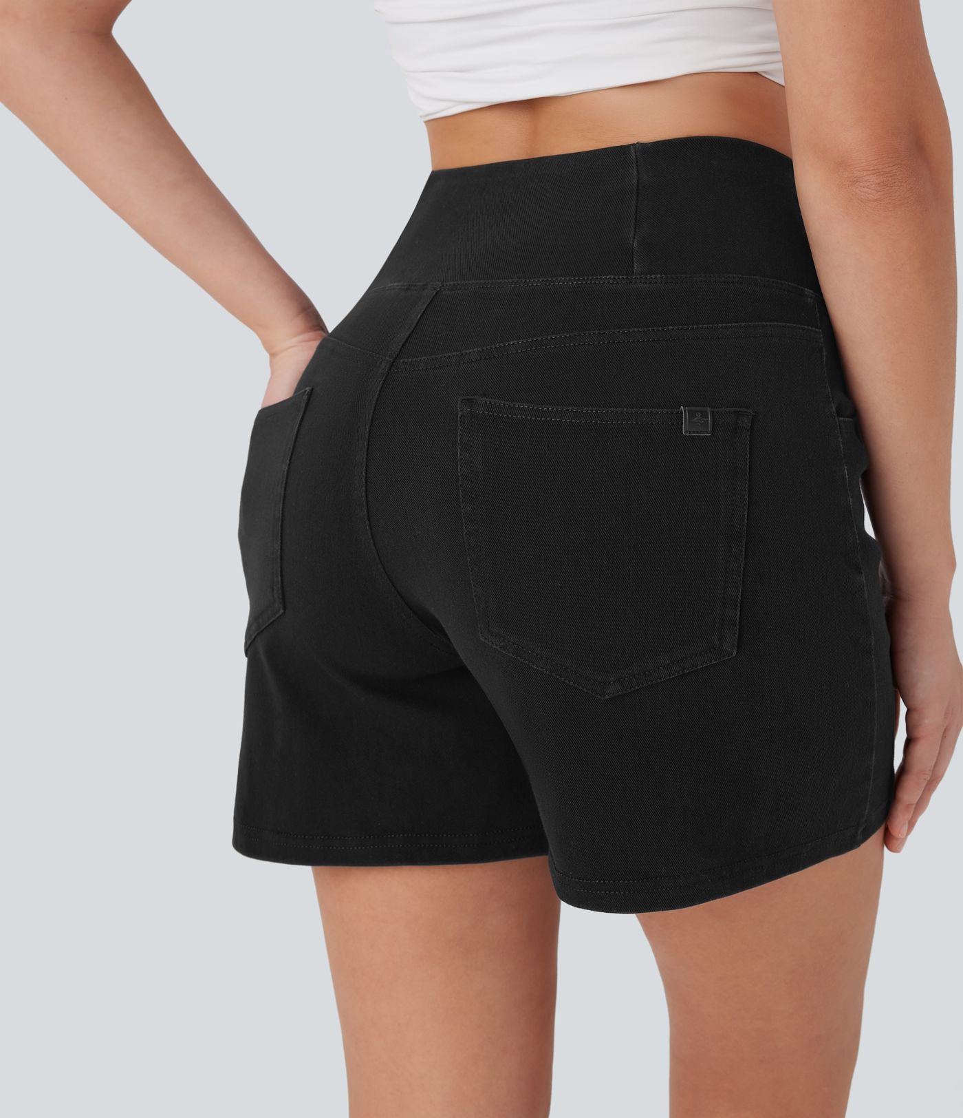 Halara Flex™ Short décontracté évasé à jambe large en denim extensible délavé taille haute croisée avec poches multiples
