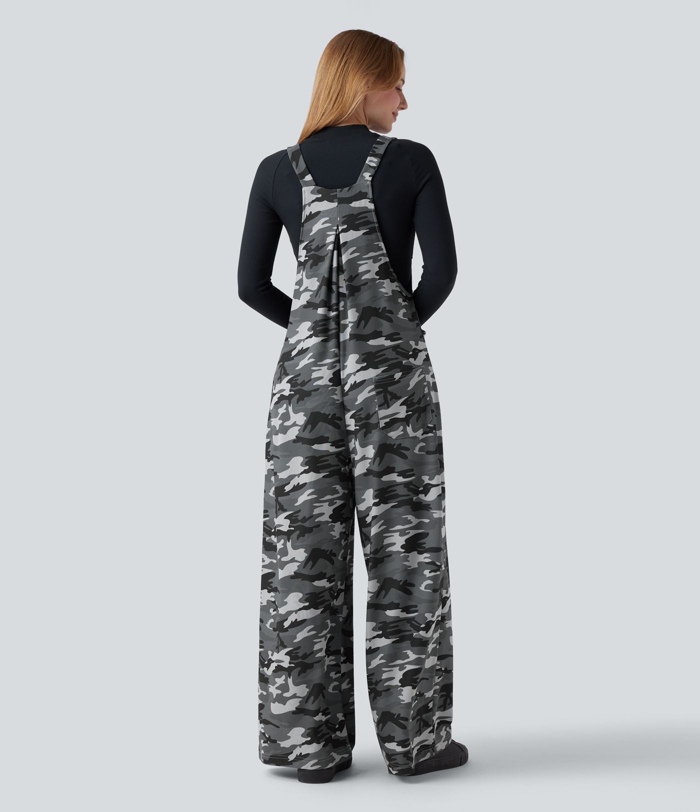 Salopette en maille gaufrée imprimé camouflage avec poches