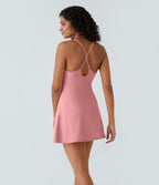 Robe SoftlyZero™ Airy mini d'activité à dos nu avec découpes 2-en-1 avec poches et effet frais InstantCool, protection solaire UPF50+